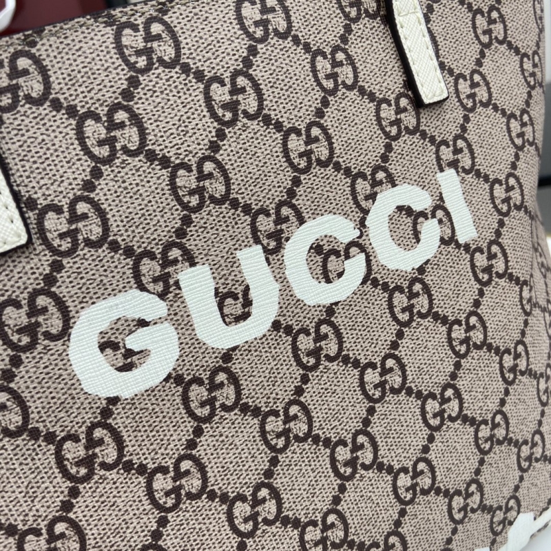 Gucci Shopping Bags